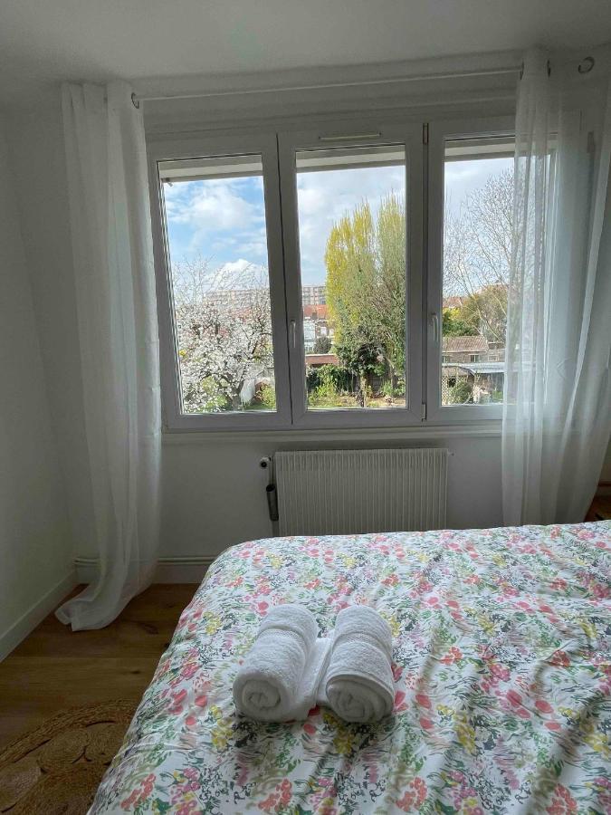 La Chambre Jaune Maison Avec Grande Terrasse Et Garage Prive Βίλα Λιλ Εξωτερικό φωτογραφία